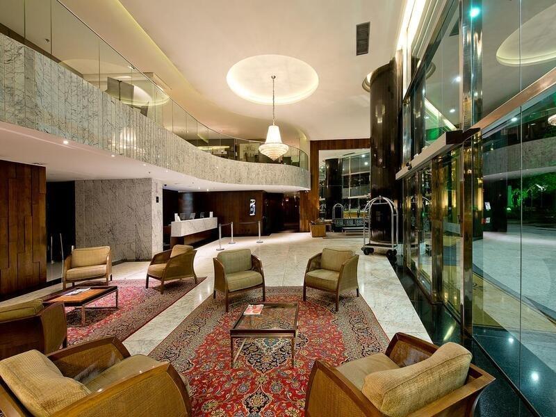 Majestic Palace Hotel ฟลอเรียนอโปลิส ภายนอก รูปภาพ Lobby