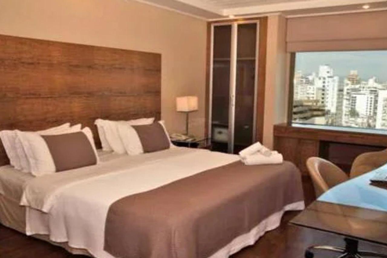 Majestic Palace Hotel ฟลอเรียนอโปลิส ภายนอก รูปภาพ A room at the hotel