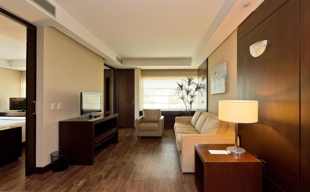 Majestic Palace Hotel ฟลอเรียนอโปลิส ภายนอก รูปภาพ