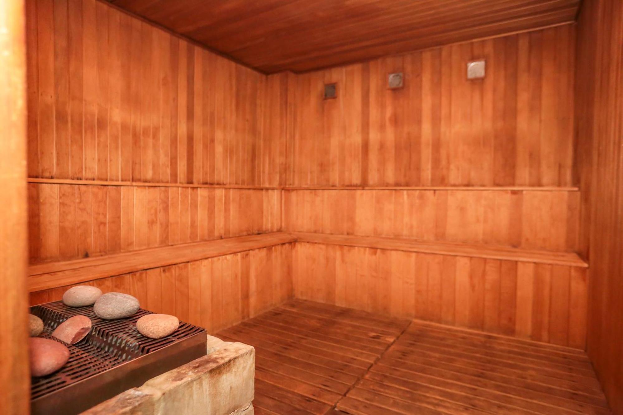 Majestic Palace Hotel ฟลอเรียนอโปลิส ภายนอก รูปภาพ A Finnish sauna